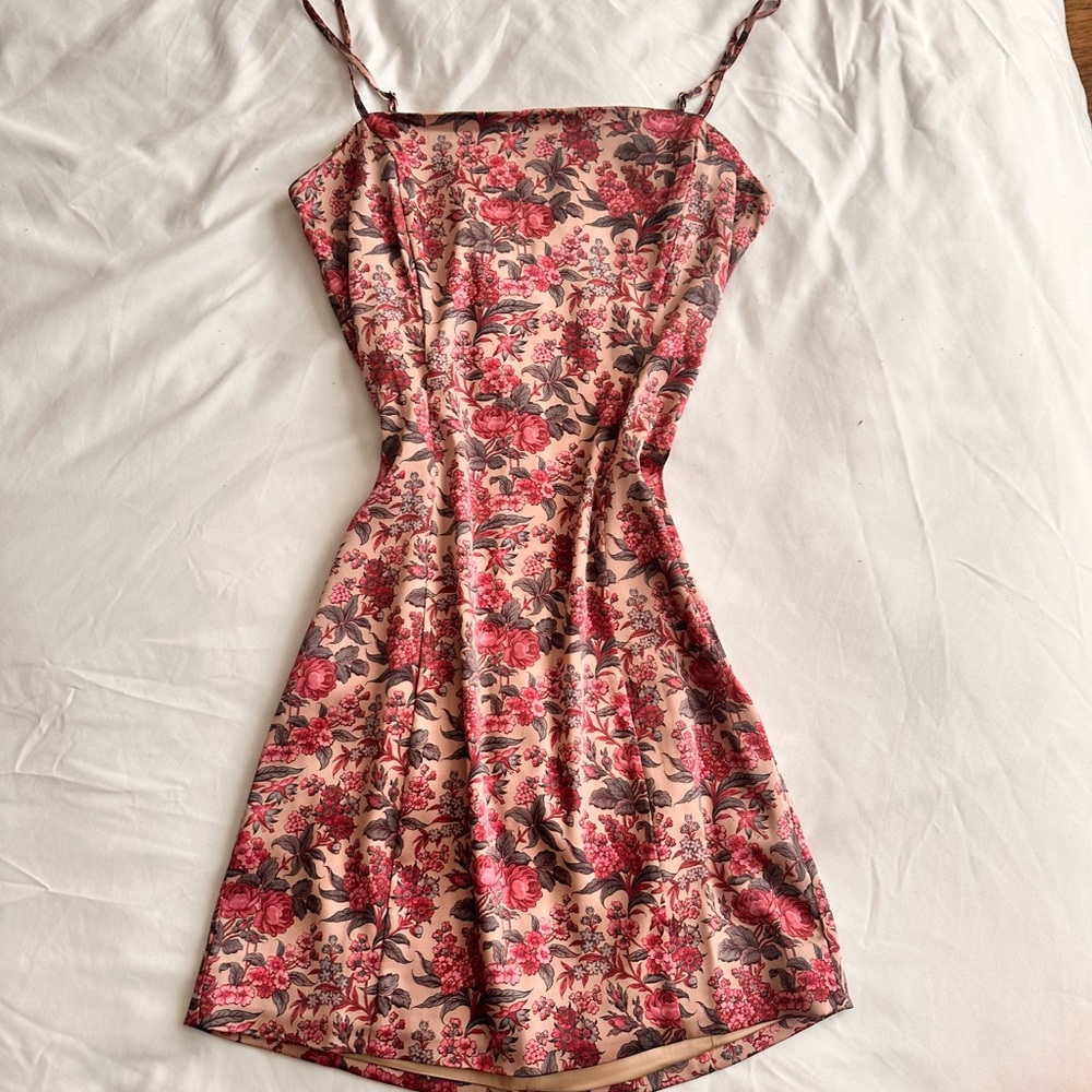 Sunday Best Silk Floral Mini Dress 👗